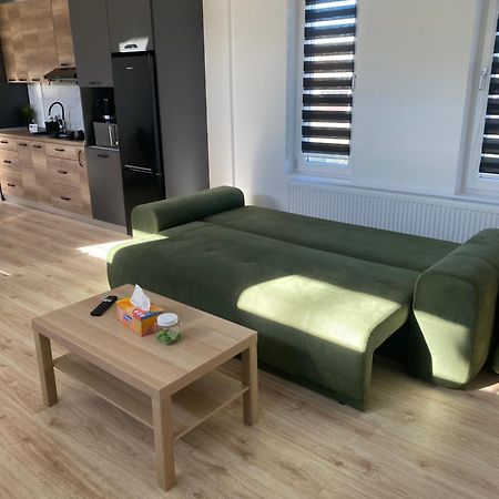 Ttt House Piteşti Buitenkant foto